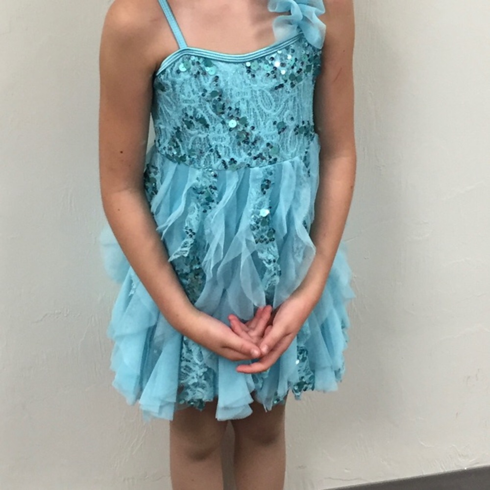 Teal lyrical costume-size IC